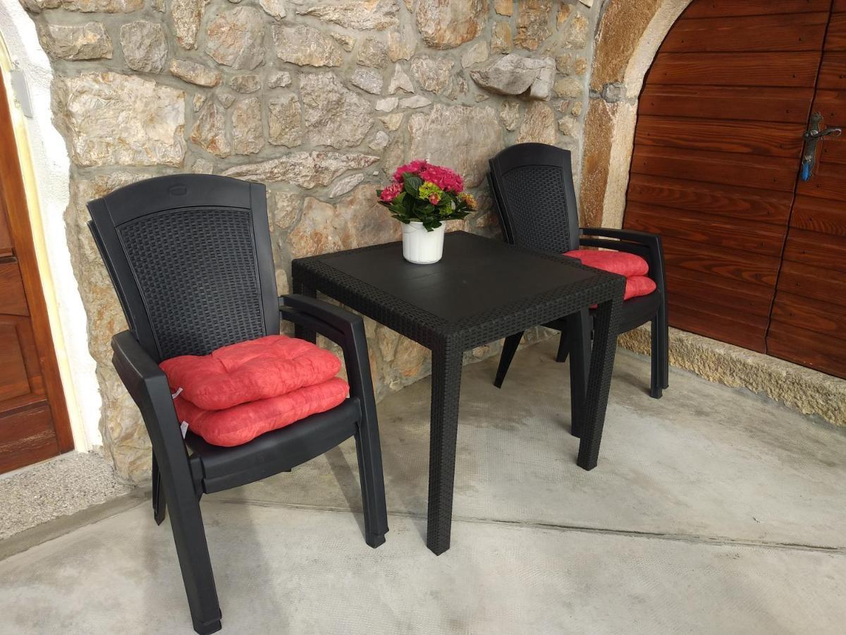 Apartment Šamanić Malinska Bagian luar foto