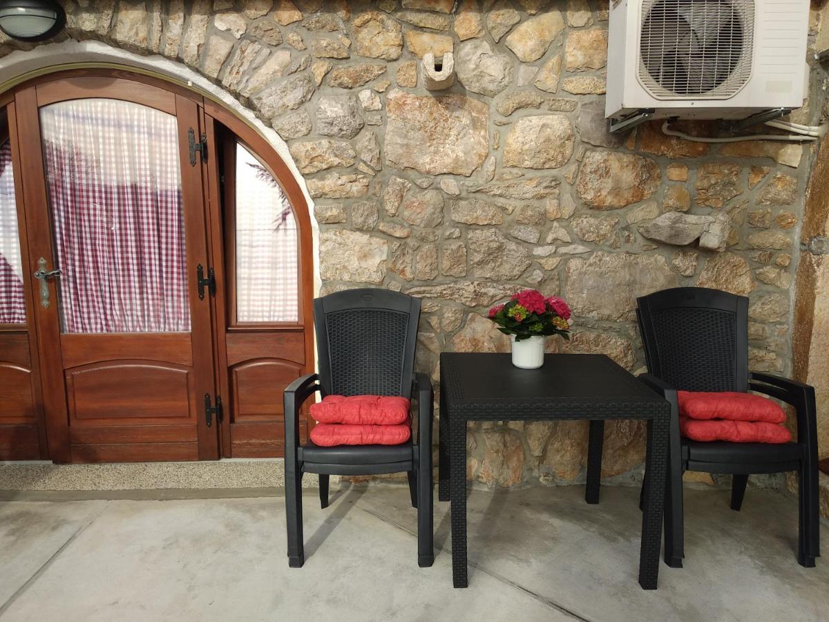 Apartment Šamanić Malinska Bagian luar foto